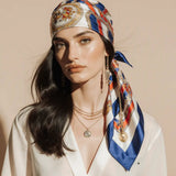 Bandana en satin élégant et à la mode
