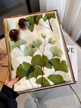 Écharpe longue à imprimé de feuille de ginkgo en soie simulée avec fleurs