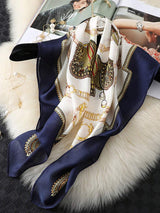 Foulard carré en faux soie de luxe imprimé