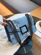 Sac carré en relief de python petit à rabat chaîne sangle