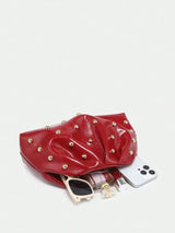 Sac embrayage plissé avec décoration de rivets rouge